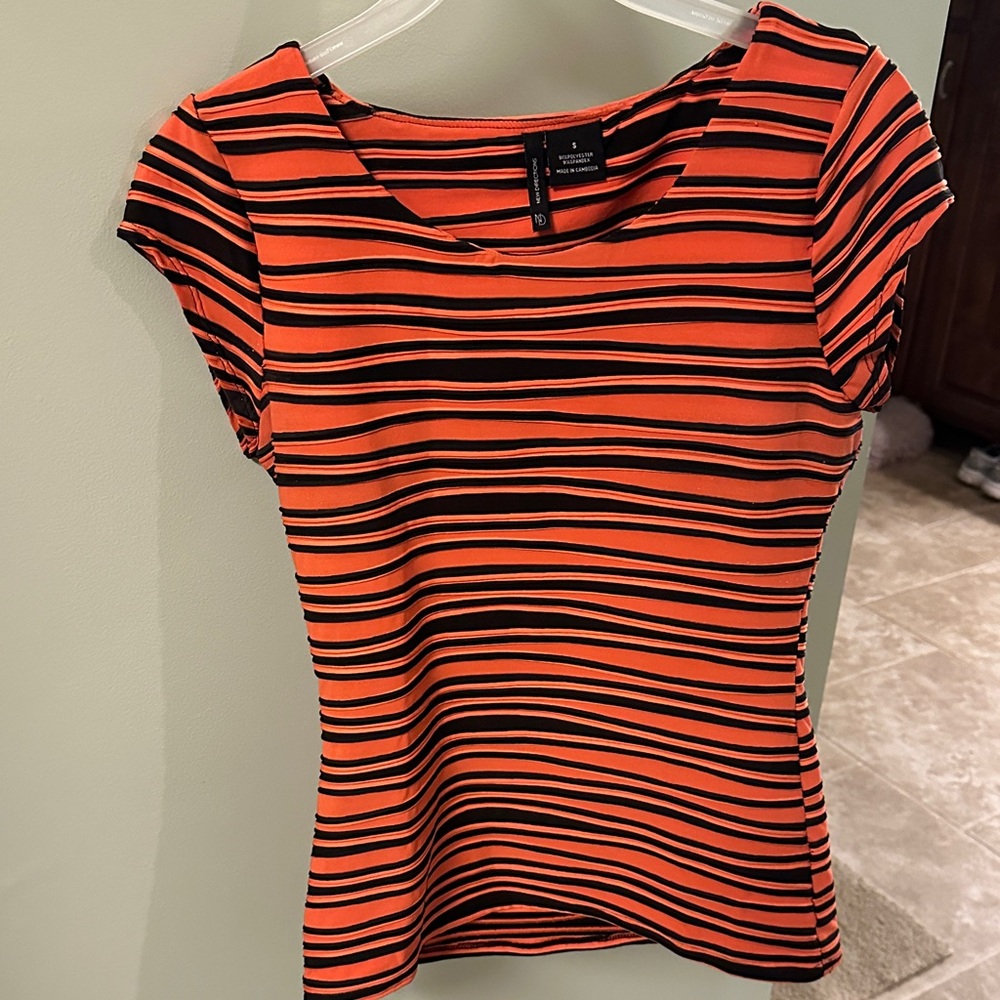 Coral and Black Striped Short Sleeve Top